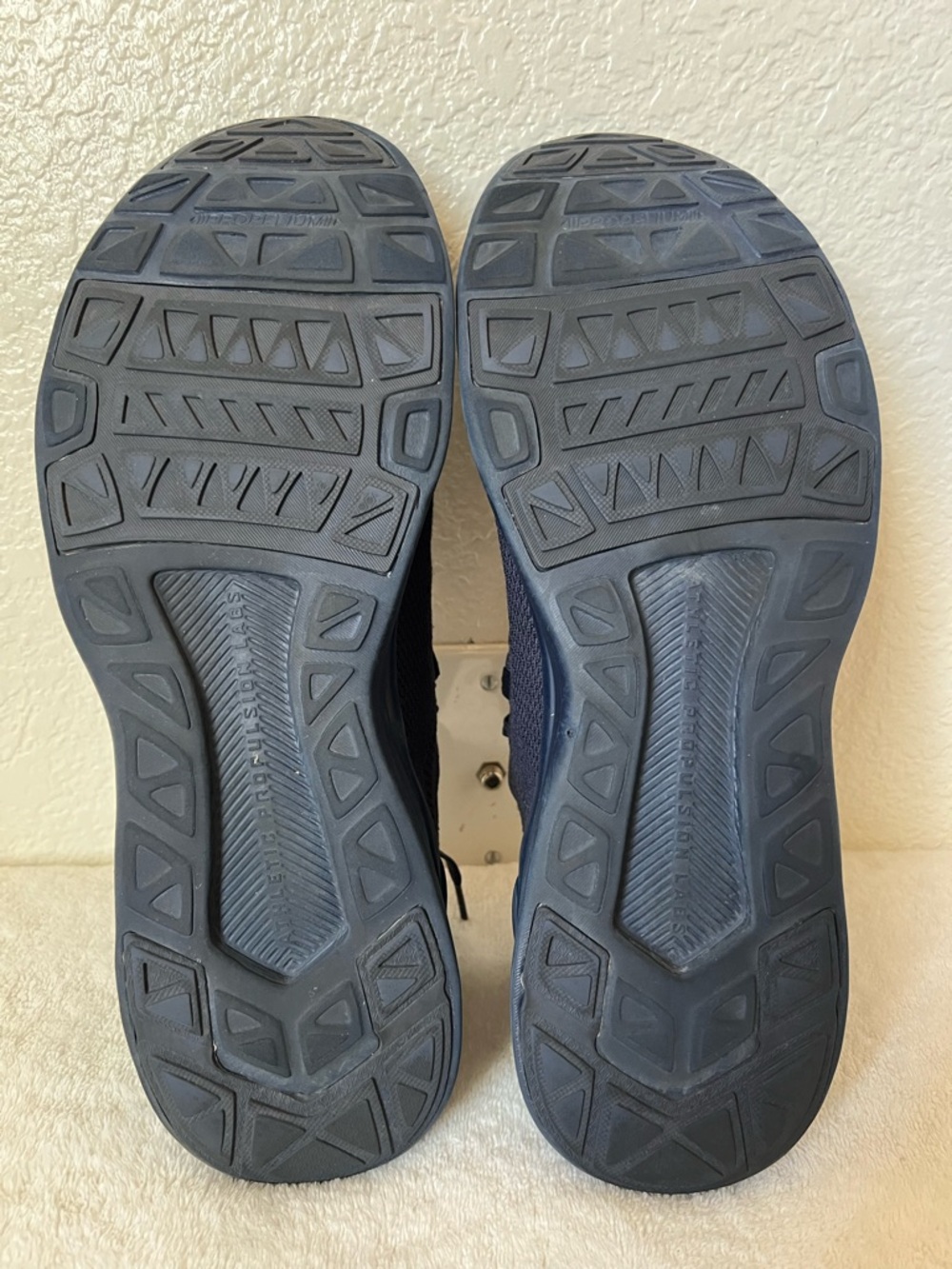 APL TechLoom Breeze Midnight Blue Men's Sneakers - Excellent Condition - Picture 6 of 8